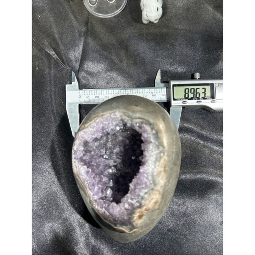 Amethyst Geode Egg Polished Crystal Specimen Purple Quartz 125mm - Picture 6 of 9
